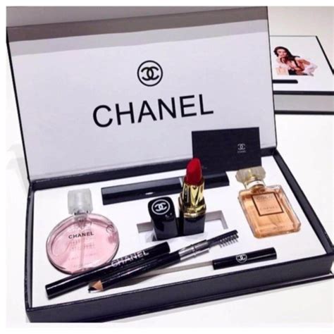 chance by chanel gift set|Chanel perfume gift set Sephora.